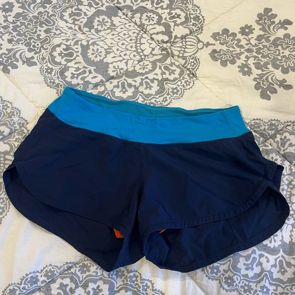 Lululemon navy shorts!!! - Picture 2 of 4